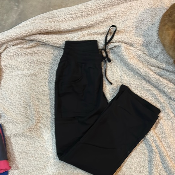 Scrub Bundle - Picture 13 of 16